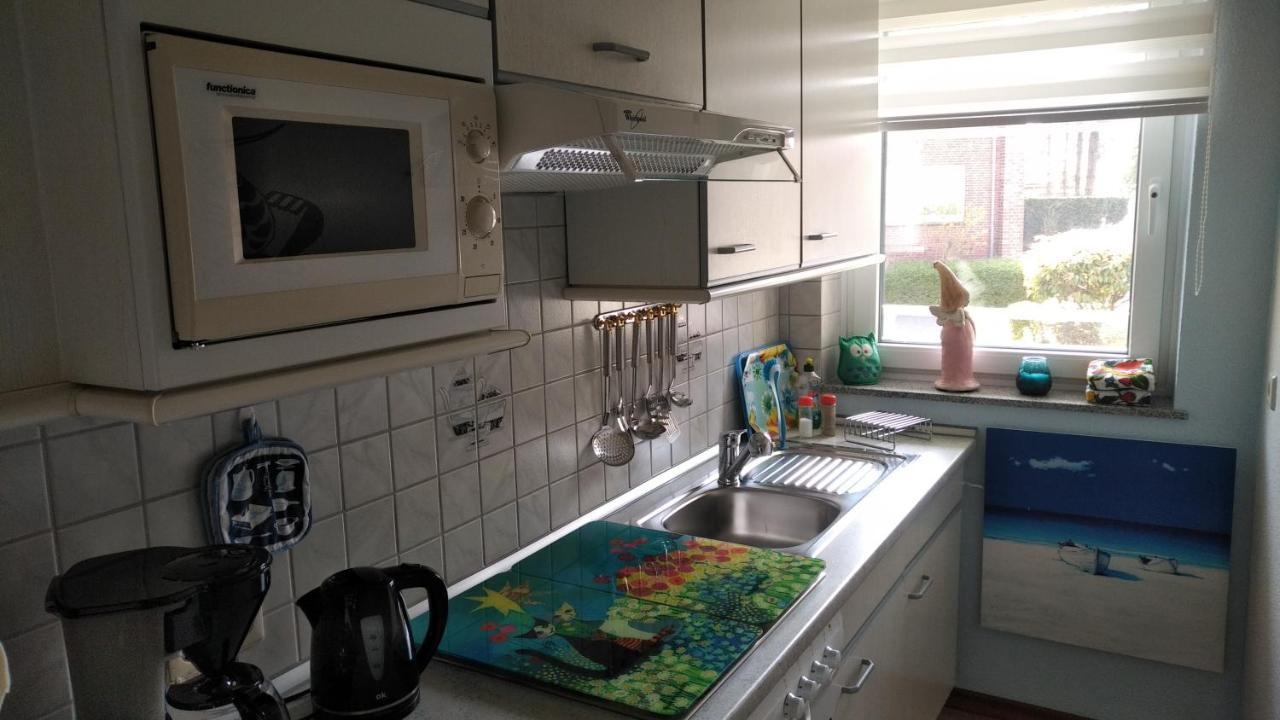 Haus Tertius - Strand- Und Hafennahe Ruhige Ferienwohnung บือซุม ภายนอก รูปภาพ