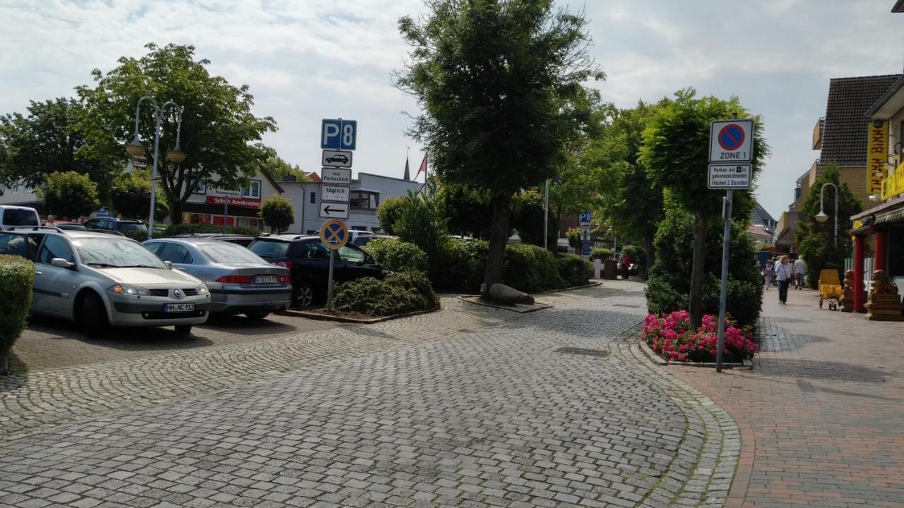 Haus Tertius - Strand- Und Hafennahe Ruhige Ferienwohnung บือซุม ภายนอก รูปภาพ